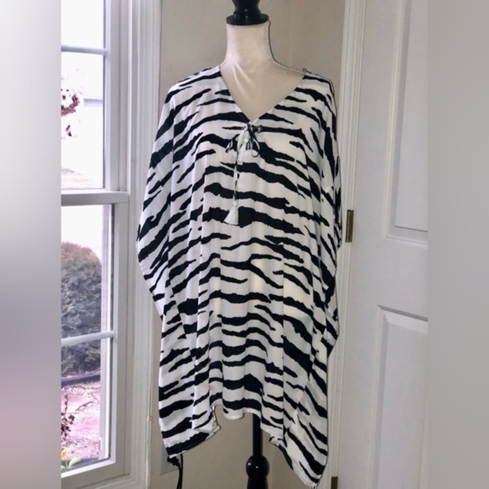Dotti Free Flow Zebra Top Size XL